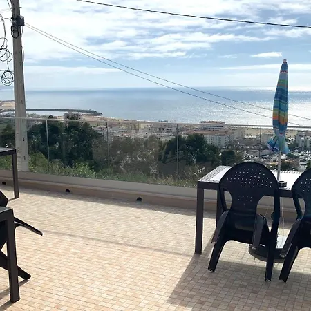 Nyaraló Duarte - Casa T1 N - Com Vista Mar Nazaré